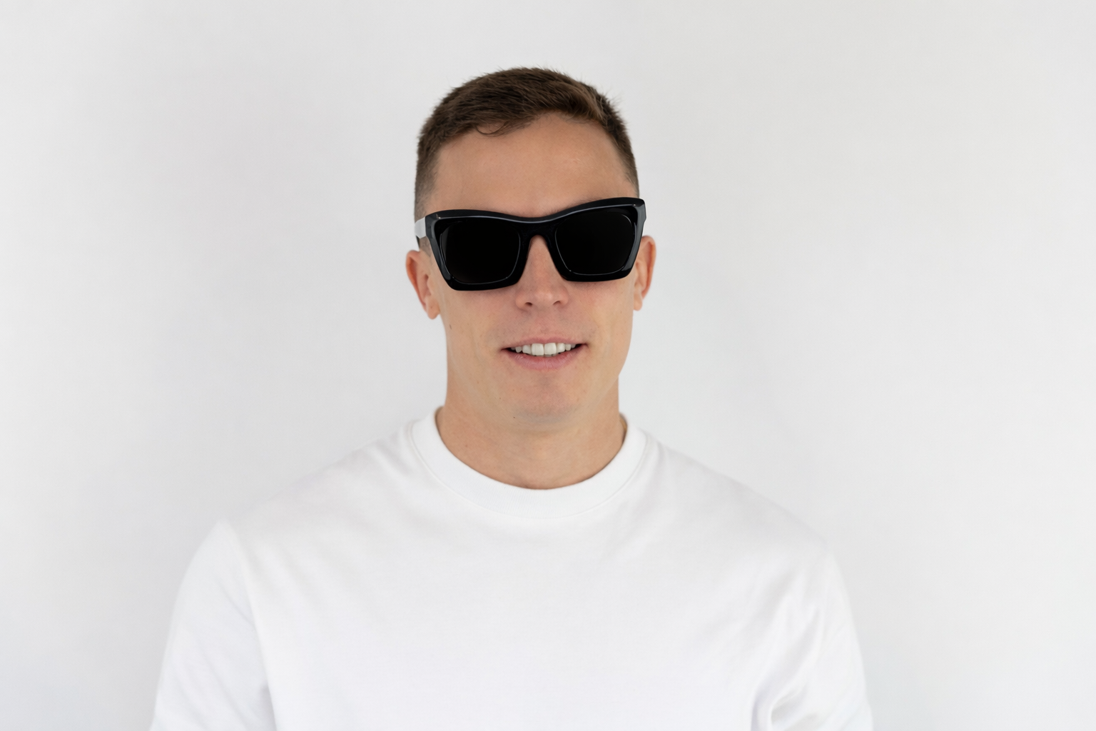 Opulence Soho – Gafas de sol polarizadas de diseño depurado